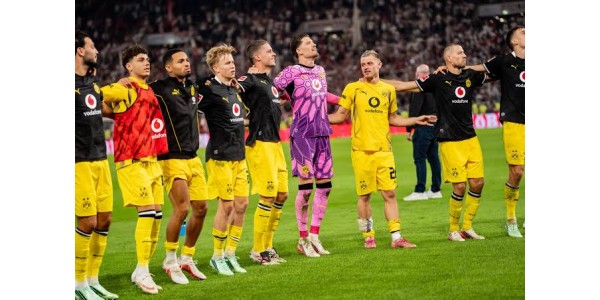 Borussia Dortmund sichert sich 1-0-Auswärtssieg gegen den VfB Stuttgart Borussia Dortmund sichert sich 1-0-Auswärtssieg gegen den VfB Stuttgart